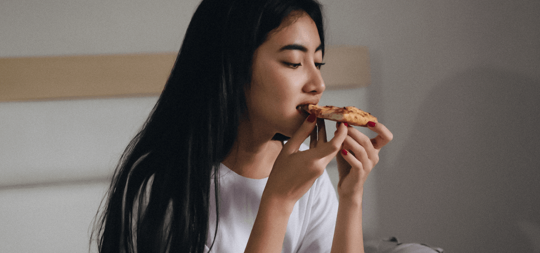 When Should You Stop Eating Before Bed?